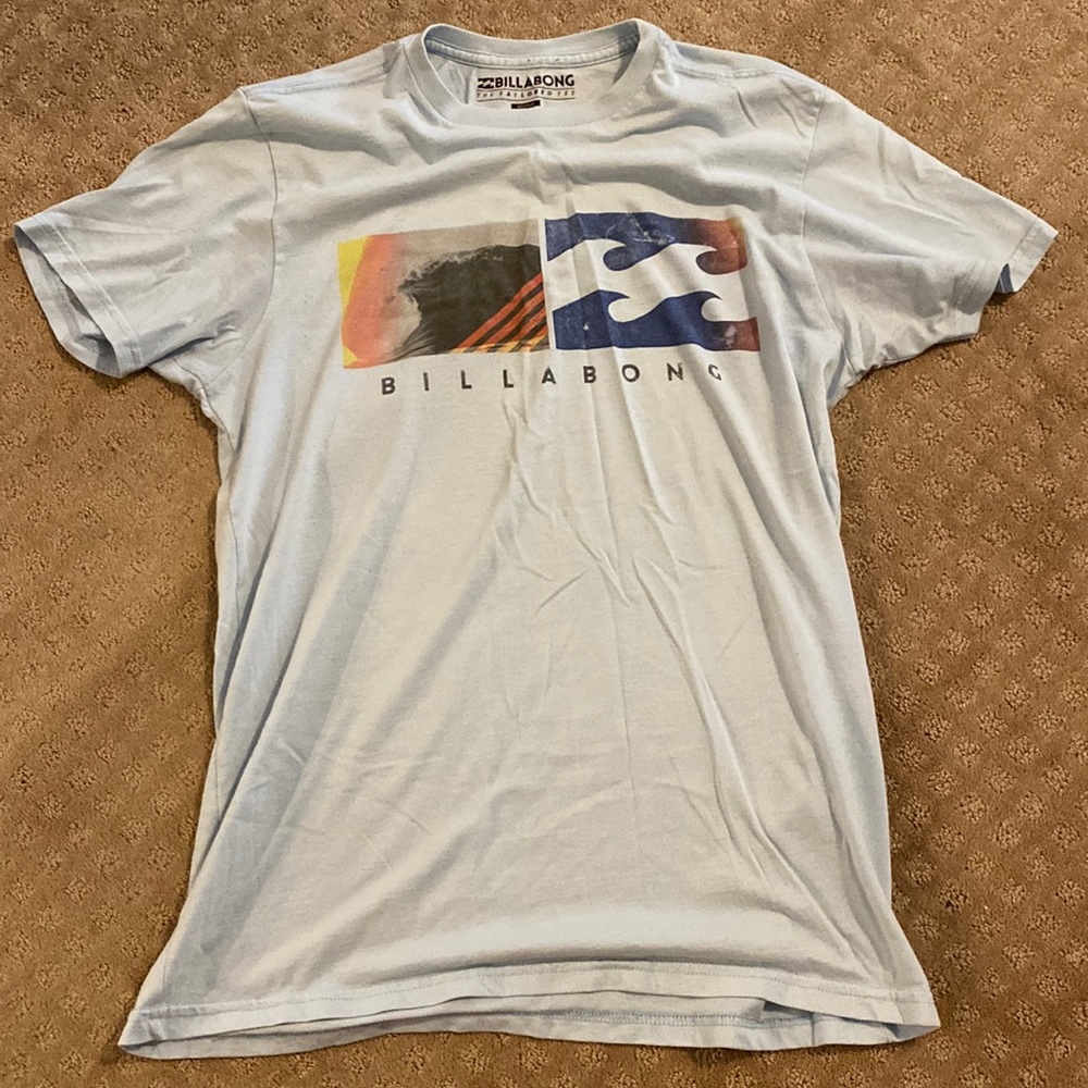 Billabong T - great condition Sz M